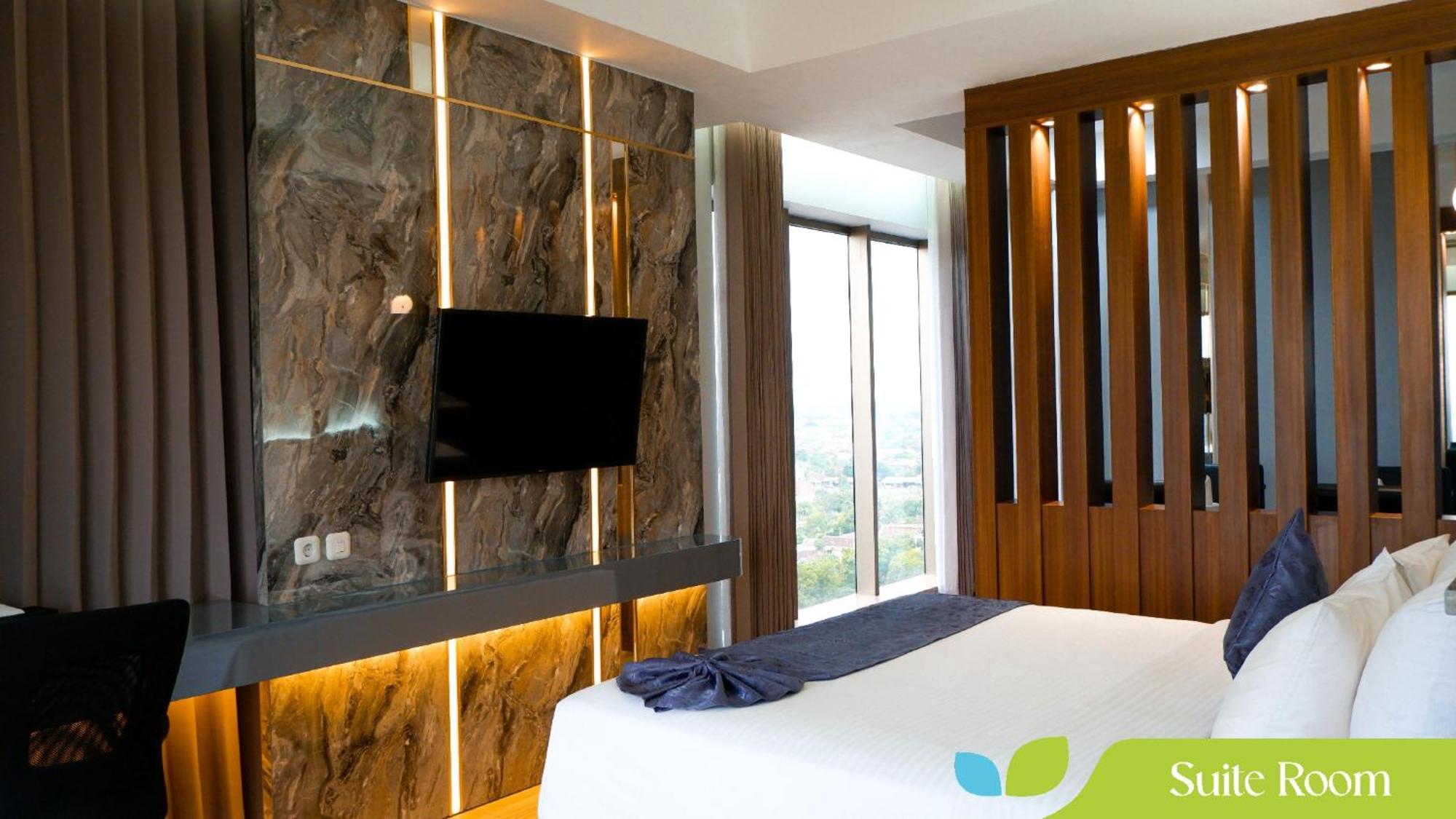 Hotel Ayola Sunrise Mojokerto Exterior foto